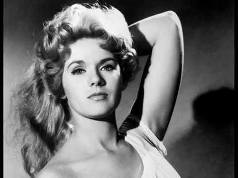Connie Stevens Height Weight Bra Size Body Measurements