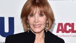 Stefanie Powers Height Weight Bra Size Body Measurements