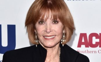 Stefanie Powers Height Weight Bra Size Body Measurements