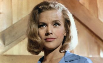 Honor Blackman Height Weight Bra Size Body Measurements