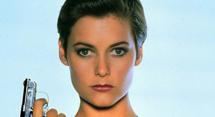 Carey lowell Height Weight Bra Size Body Measurements