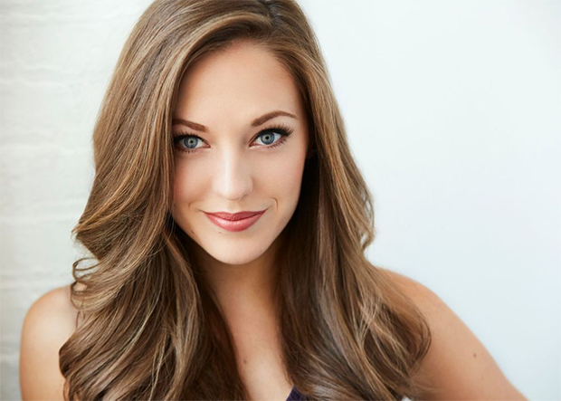 Laura Osnes Height Weight Bra Size Body Measurements