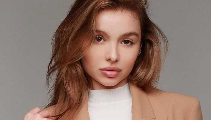 Sophie Mudd Body Measurements, Breasts, Biography, Boob Size, Bra Size