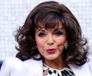 Joan Collins Height Quotes Biography Breasts Bra Size