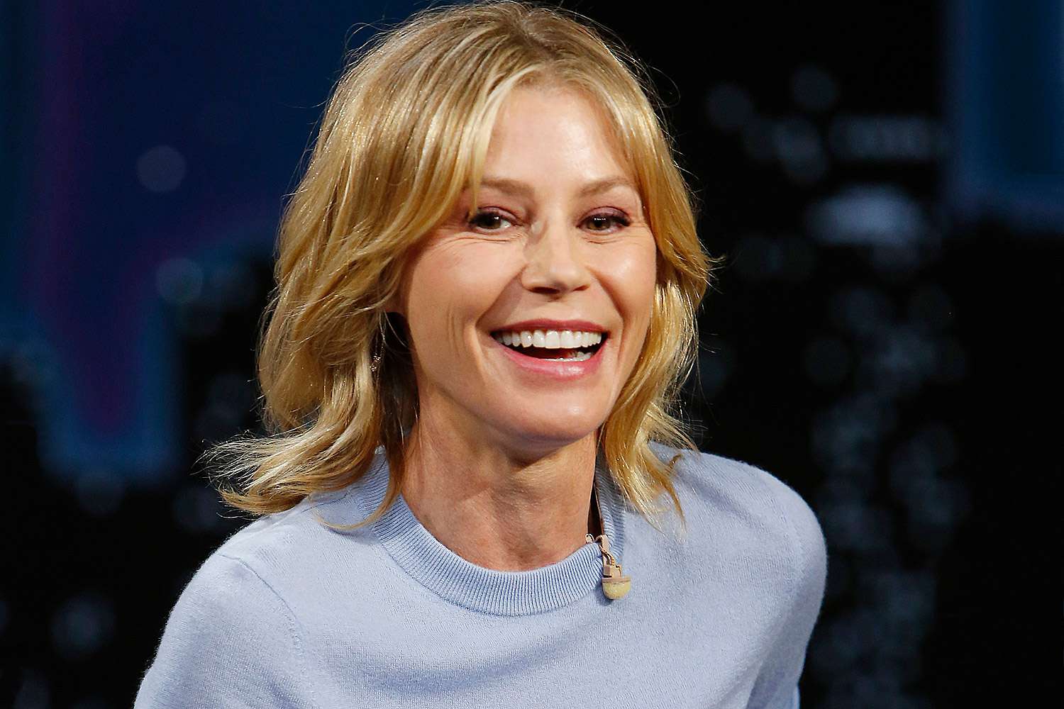 Julie Bowen s Body Measurements Including Height Weight Bra Size 