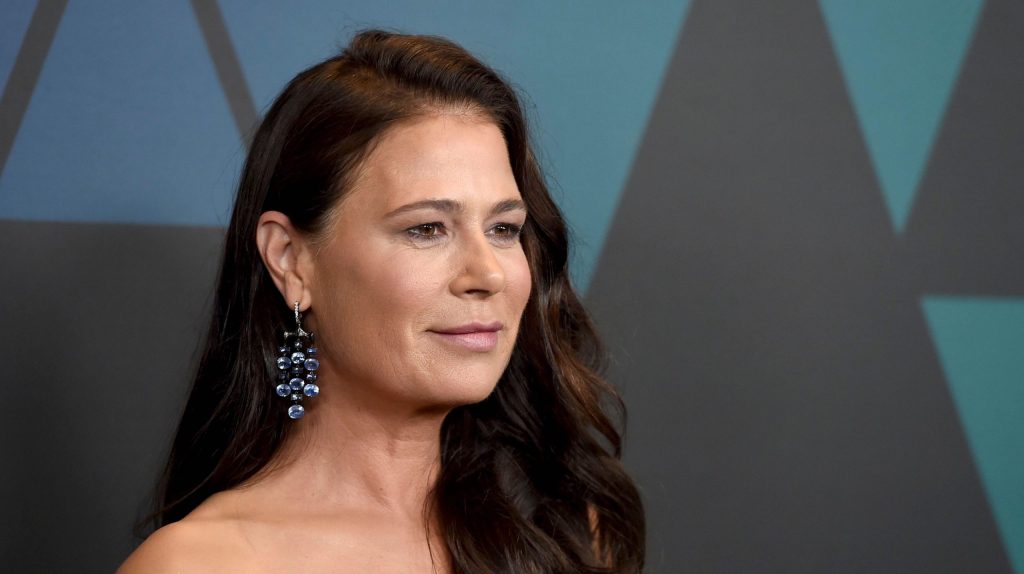 Maura Tierney Measurements Bra Size Height