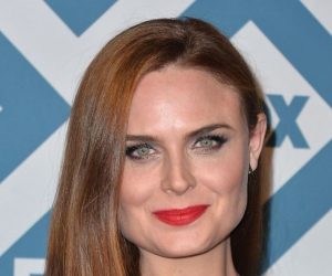 Emily Deschanel Measurements Bra Size Height