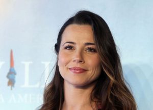 Linda Cardellini Measurements Bra Size Height