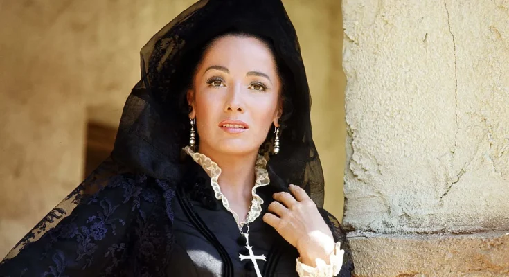 Linda Cristal