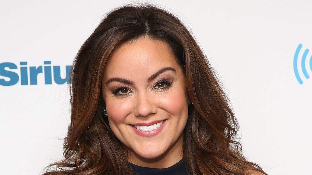 Katy Mixon