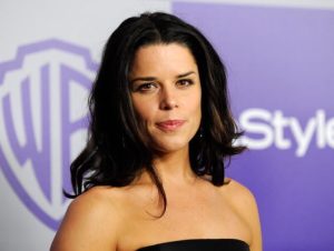 Neve Campbell